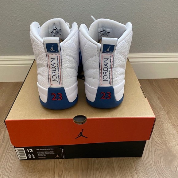 Jordan 12 - Picture 2 of 6